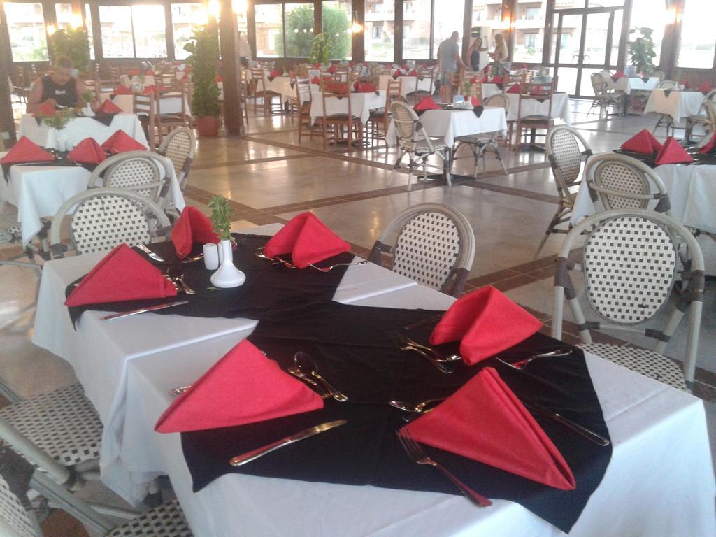 Nubian Inn Laguna Beach Resort (Adults Only) Marsa Alam Ruang foto